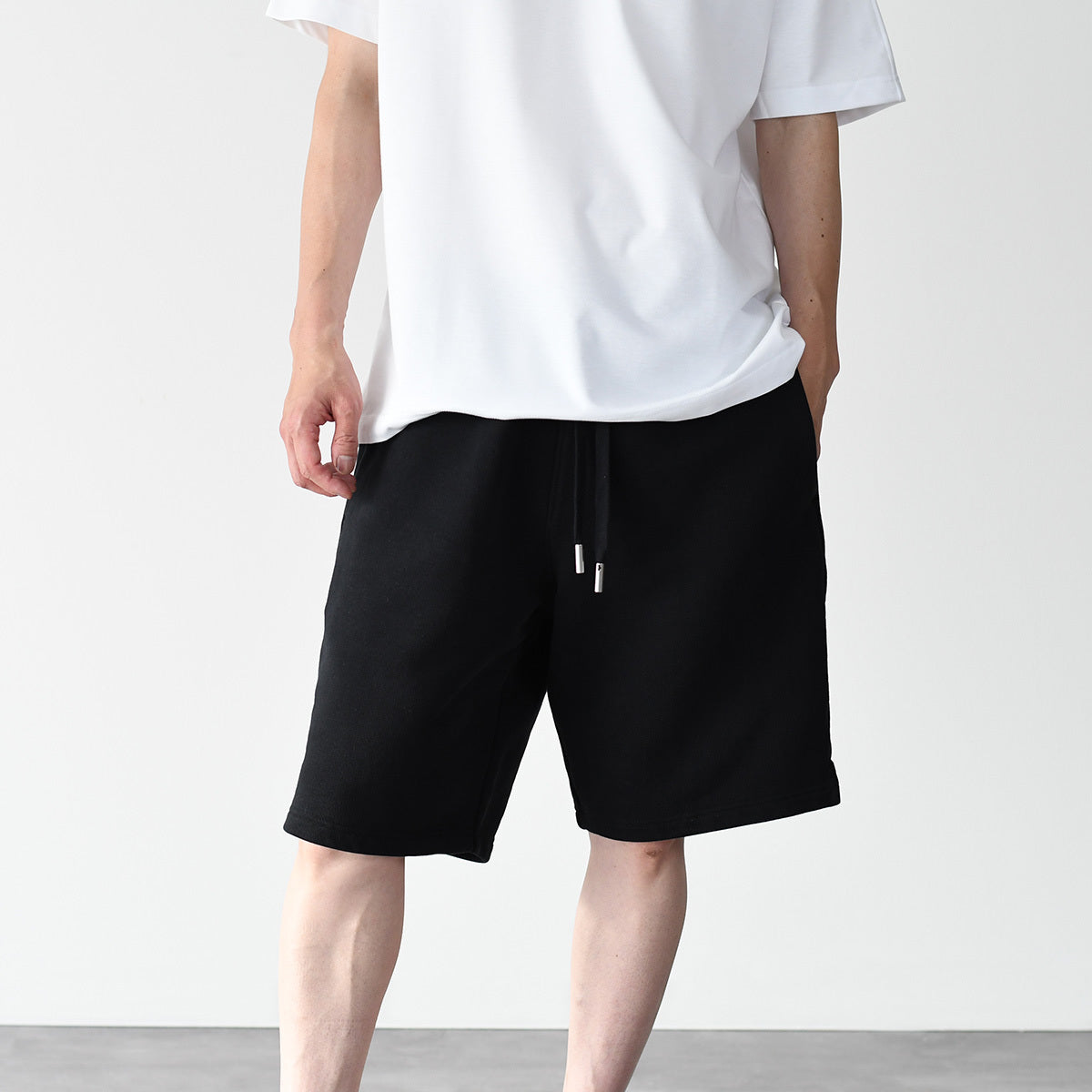 AMI PARIS コットンフリース ショートパンツ