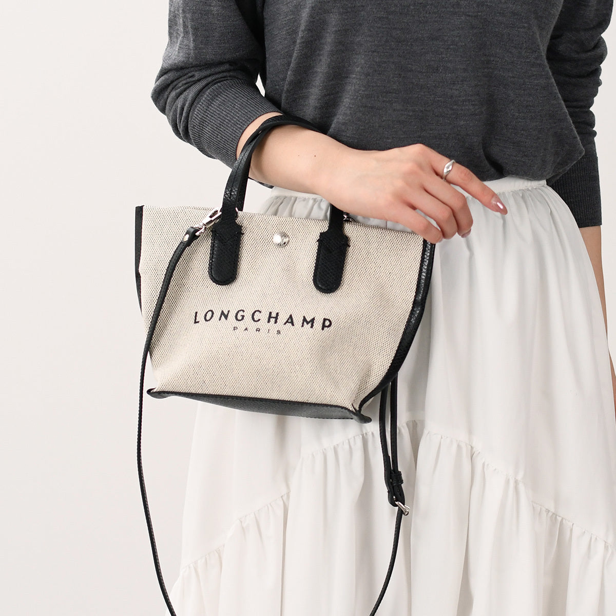 LONGCHAMP エッセンシャル XS トップハンドルバッグ