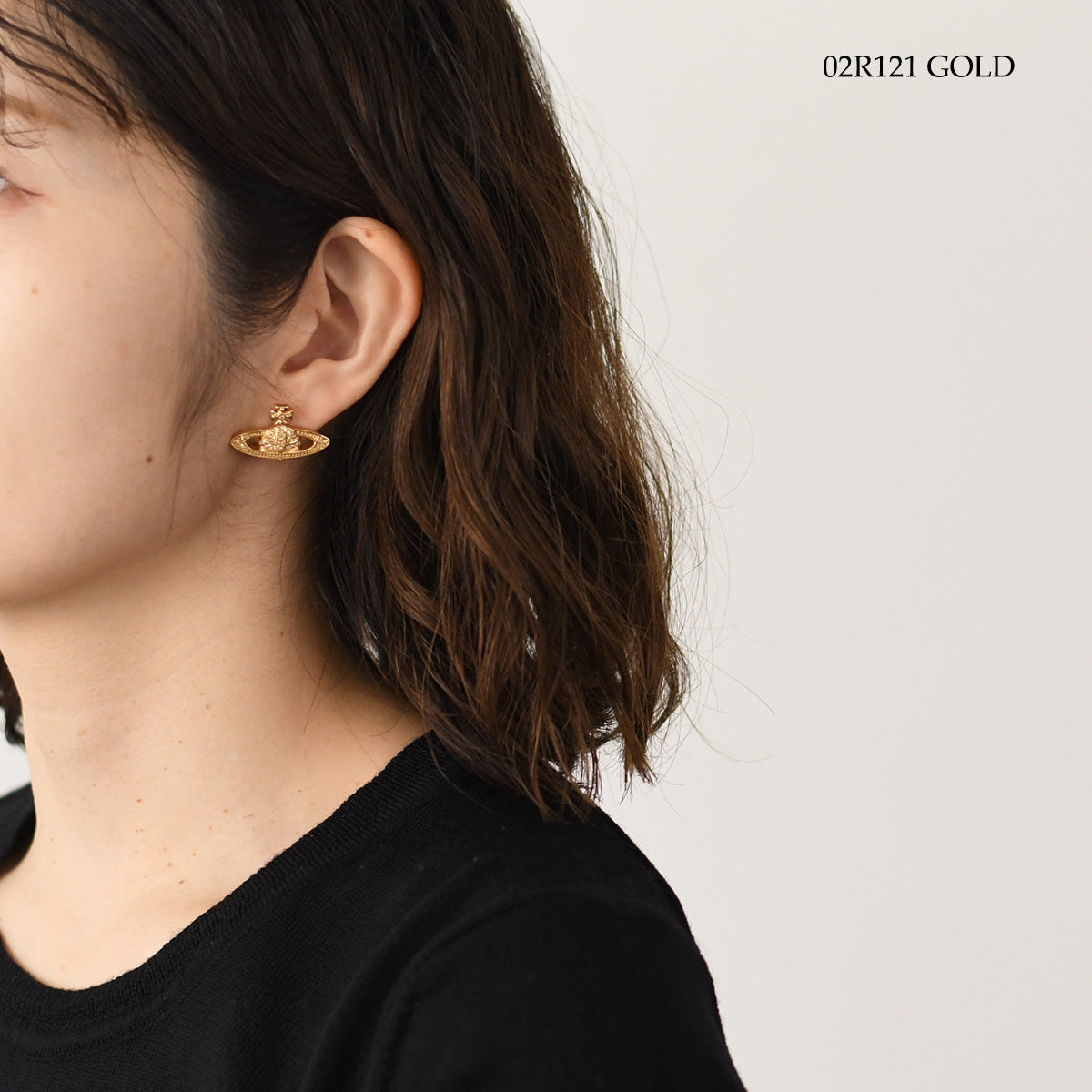 Vivienne Westwood MINI BAS RELIEF earrings