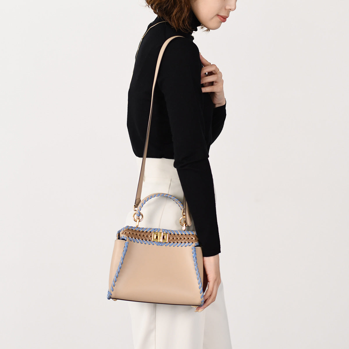 FENDI ピーカブー ミニ
