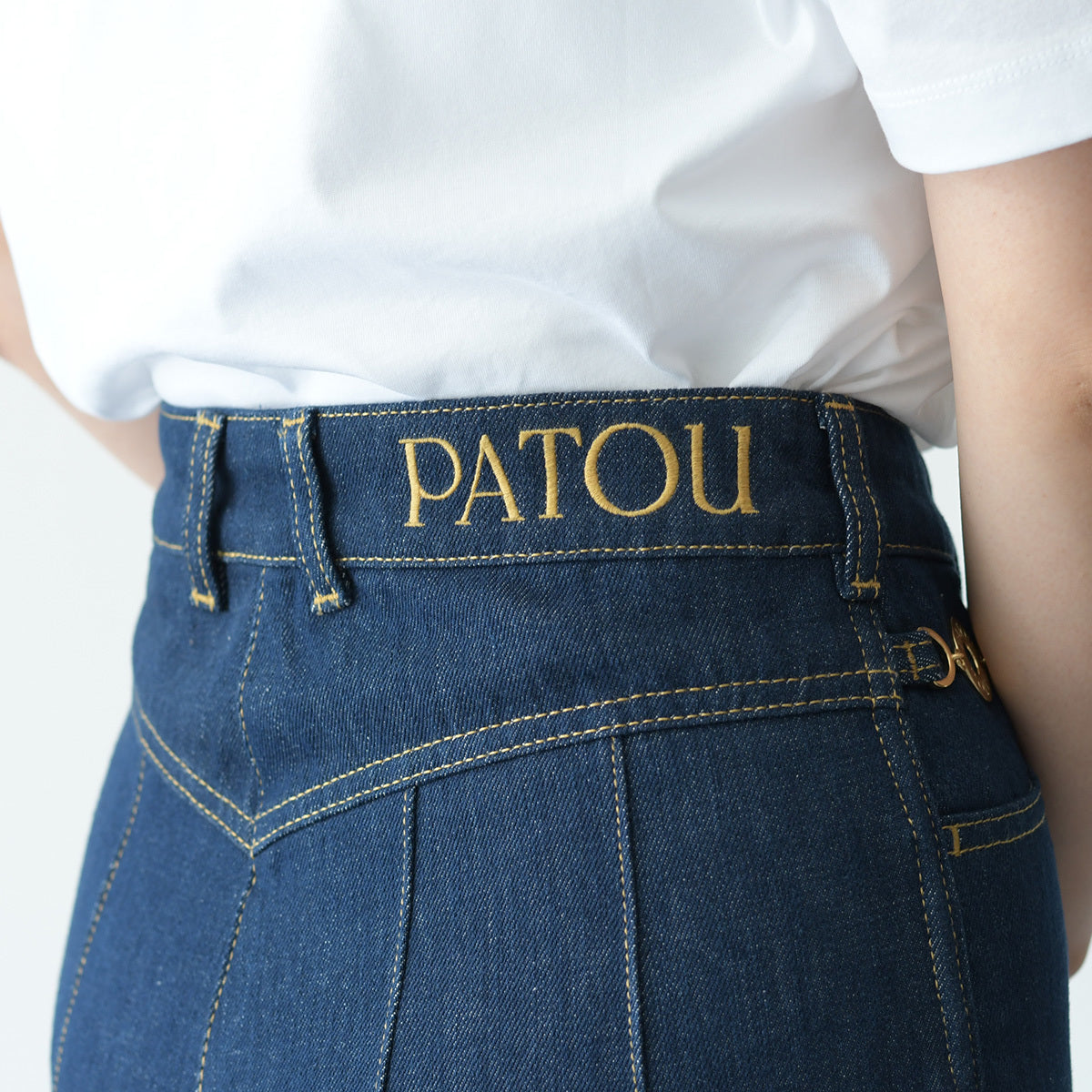 PATOU オーガニックコットンデニム フレアーパンツ