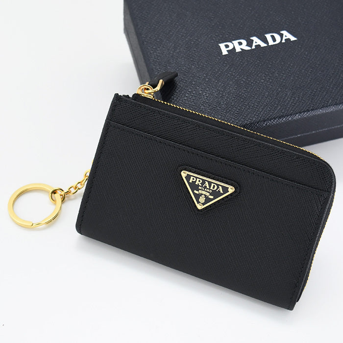 PRADA プラダ サフィアーノトライアングル キーケース