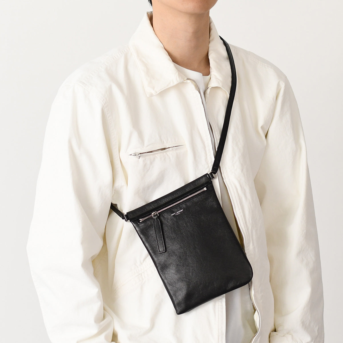 SAINT LAURENT フラット ショルダーバッグ