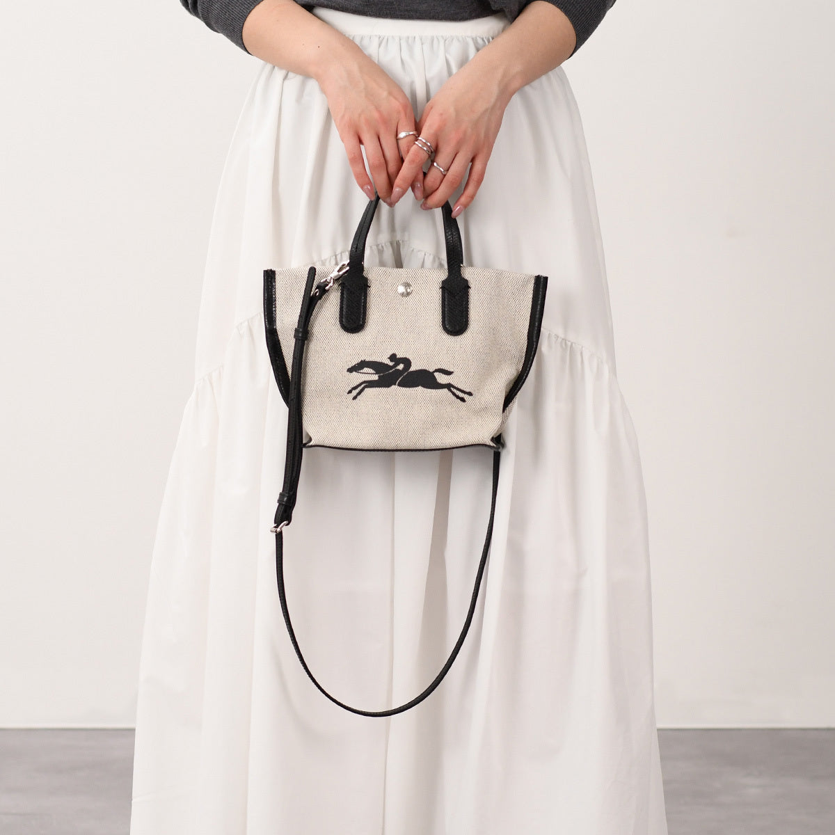 LONGCHAMP エッセンシャル XS トップハンドルバッグ