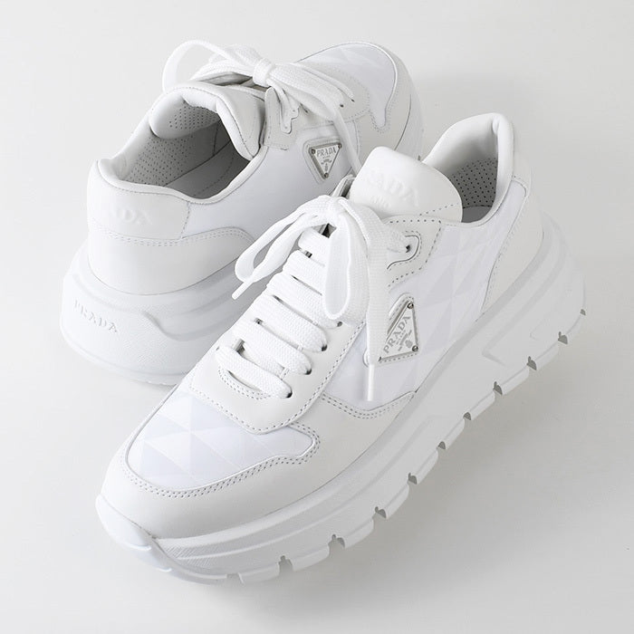 PRADA White PRAX 01 Re-Nylon スニーカー PRADA プラダ Prax 01 Re-Nylon xレザー スニーカー – FELICE