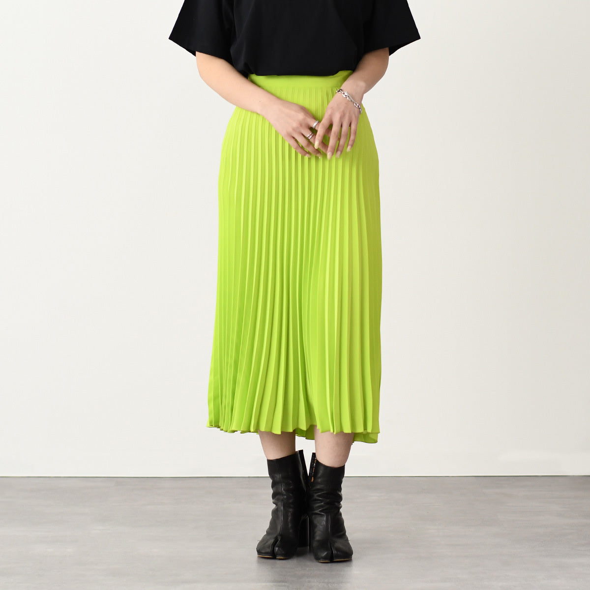 MM6 Pleated Fluid Midi Skirt