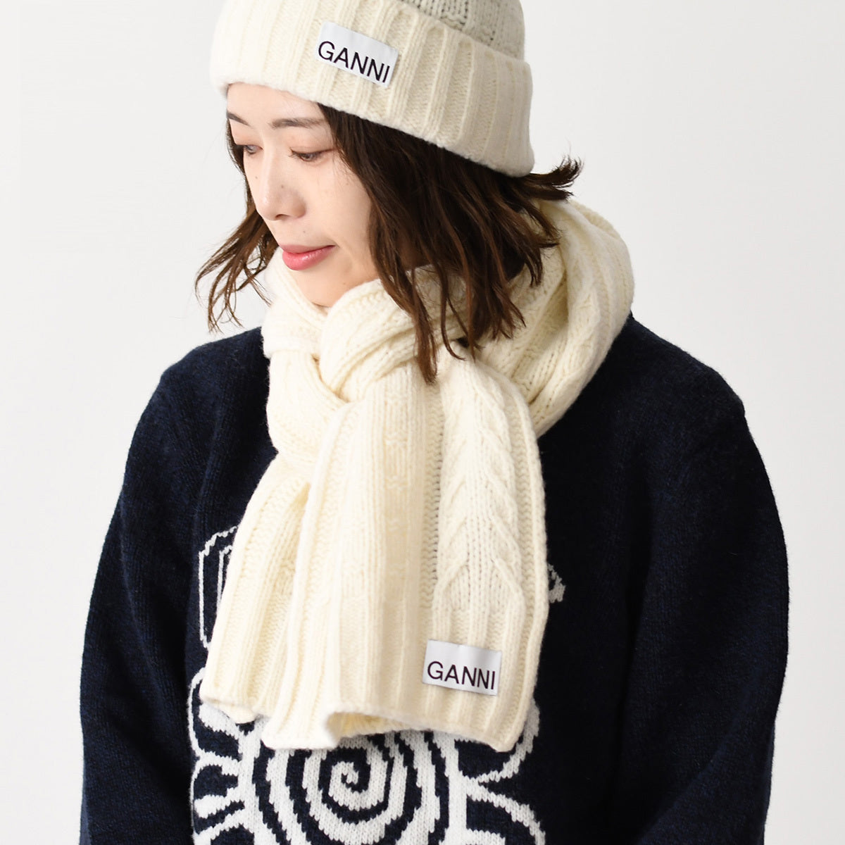 GANNI ケーブルマフラー