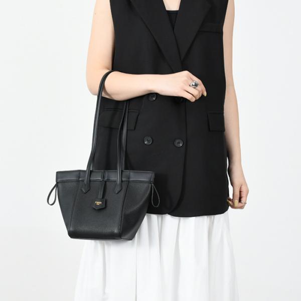 FENDI Origami スモールミニバッグ
