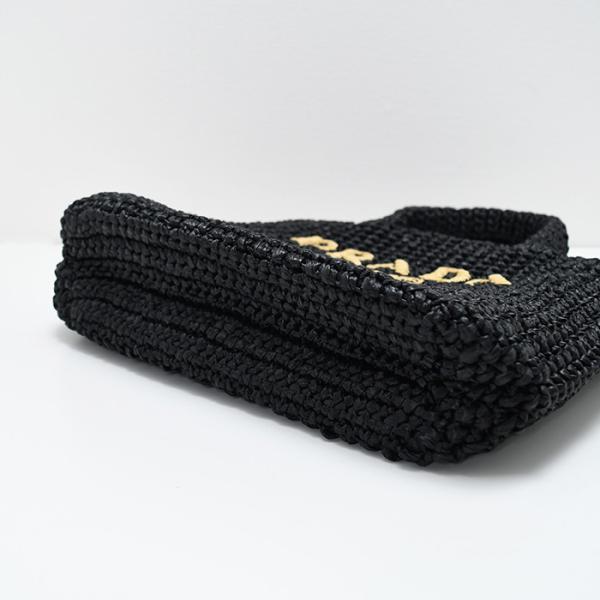 PRADA クロシェバッグ