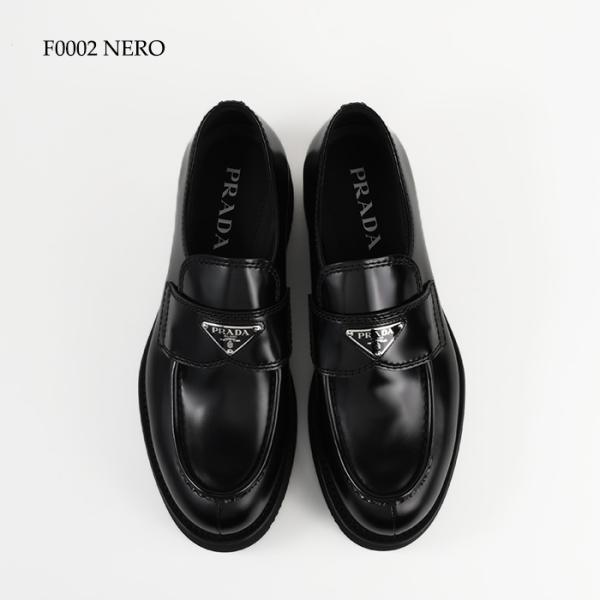 PRADA ブラッシュドレザー ローファー