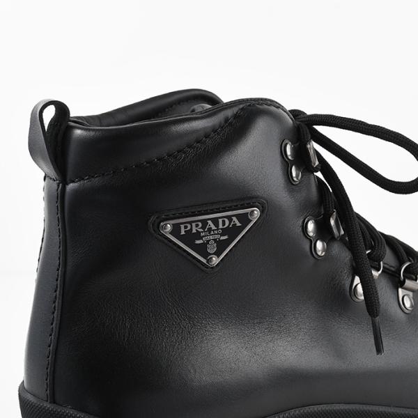 PRADA Brixxen レザー ブーティー