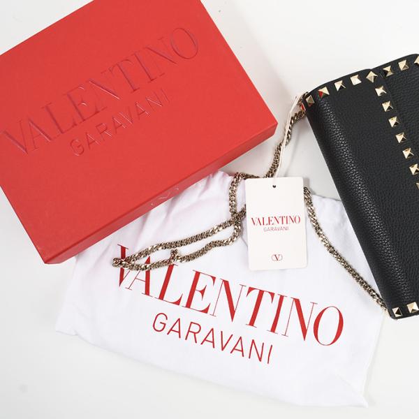 VALENTINO ロックスタッズショルダーバッグ