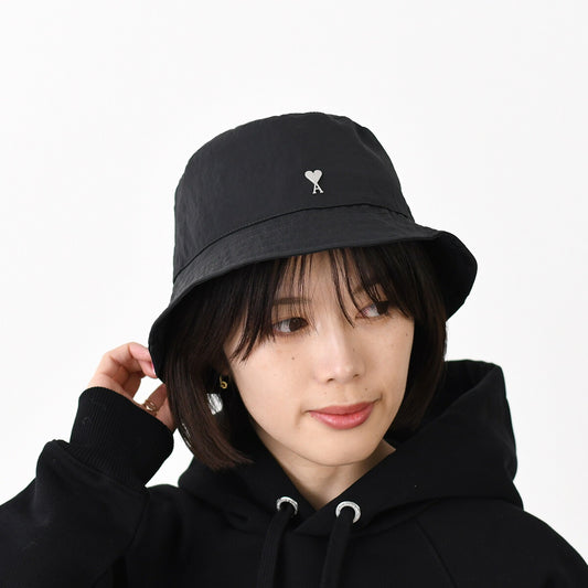 AMI PARIS Ami De Coeur bucket hat 