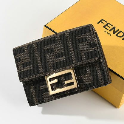 FENDI コンパクト3つ折り財布