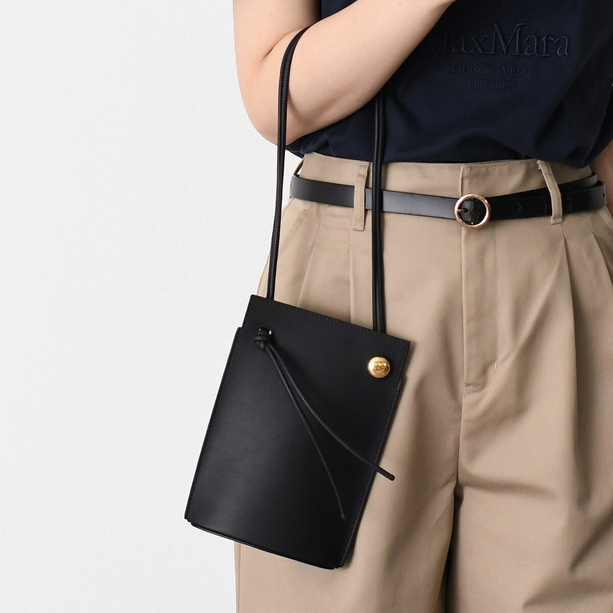 LOEWE ペブル ダイス ポケット クラシックカーフ