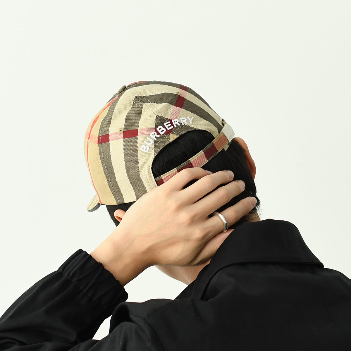 BURBERRY 빈티지 체크 캡 
