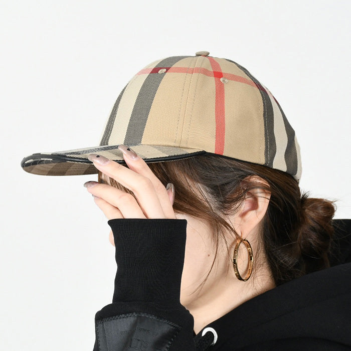 BURBERRY ヴィンテージチェックキャップ