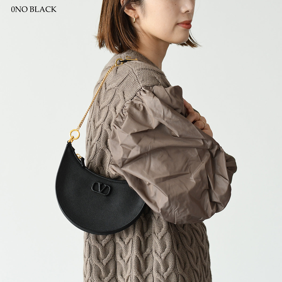 VALENTINO Vロゴ カーフスキン ミニ ホーボーバッグ