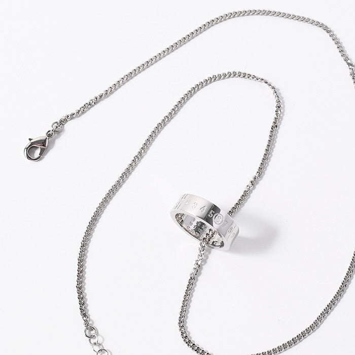MM6 Numeric ミニマル ペンダントリングネックレス