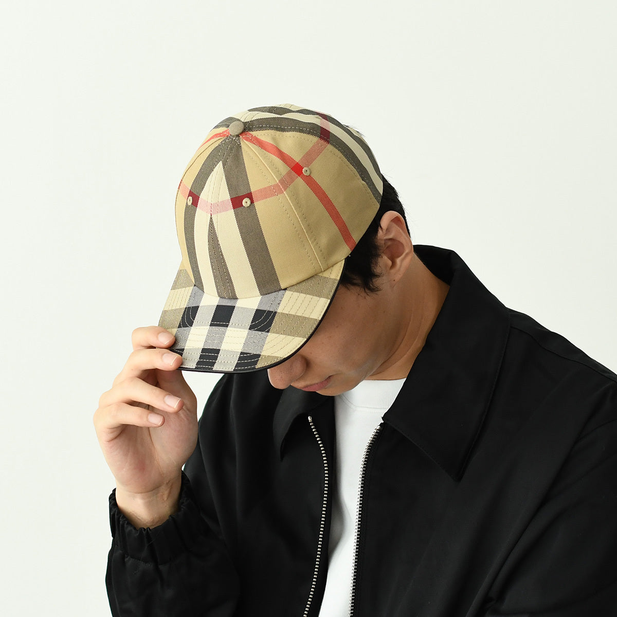 BURBERRY 빈티지 체크 캡 
