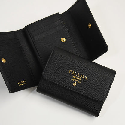 PRADA 프라다 사피아노 가죽 삼중 지갑 