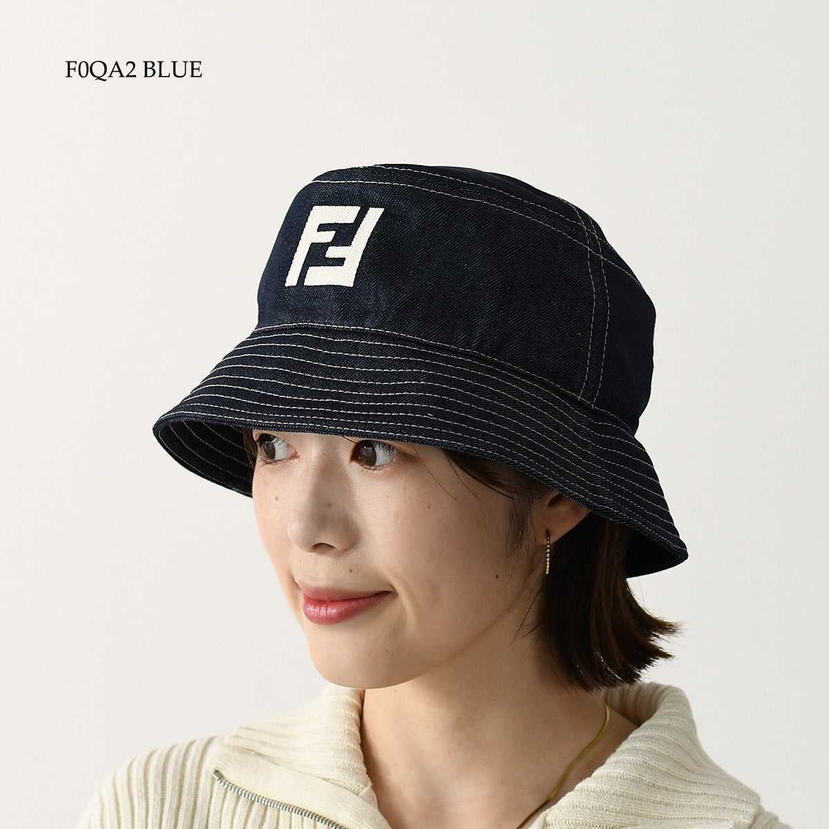 FENDI 블루 데님 버킷 모자 