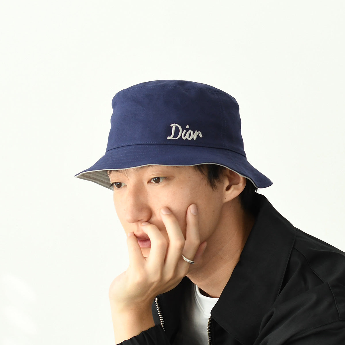 DIOR ロゴ刺しゅう バケットハット