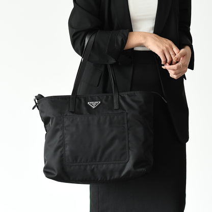 PRADA Re-Nylon トートバッグ