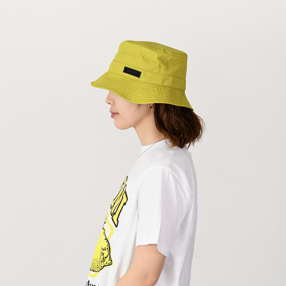 GANNI 로고 Bucket Hat 