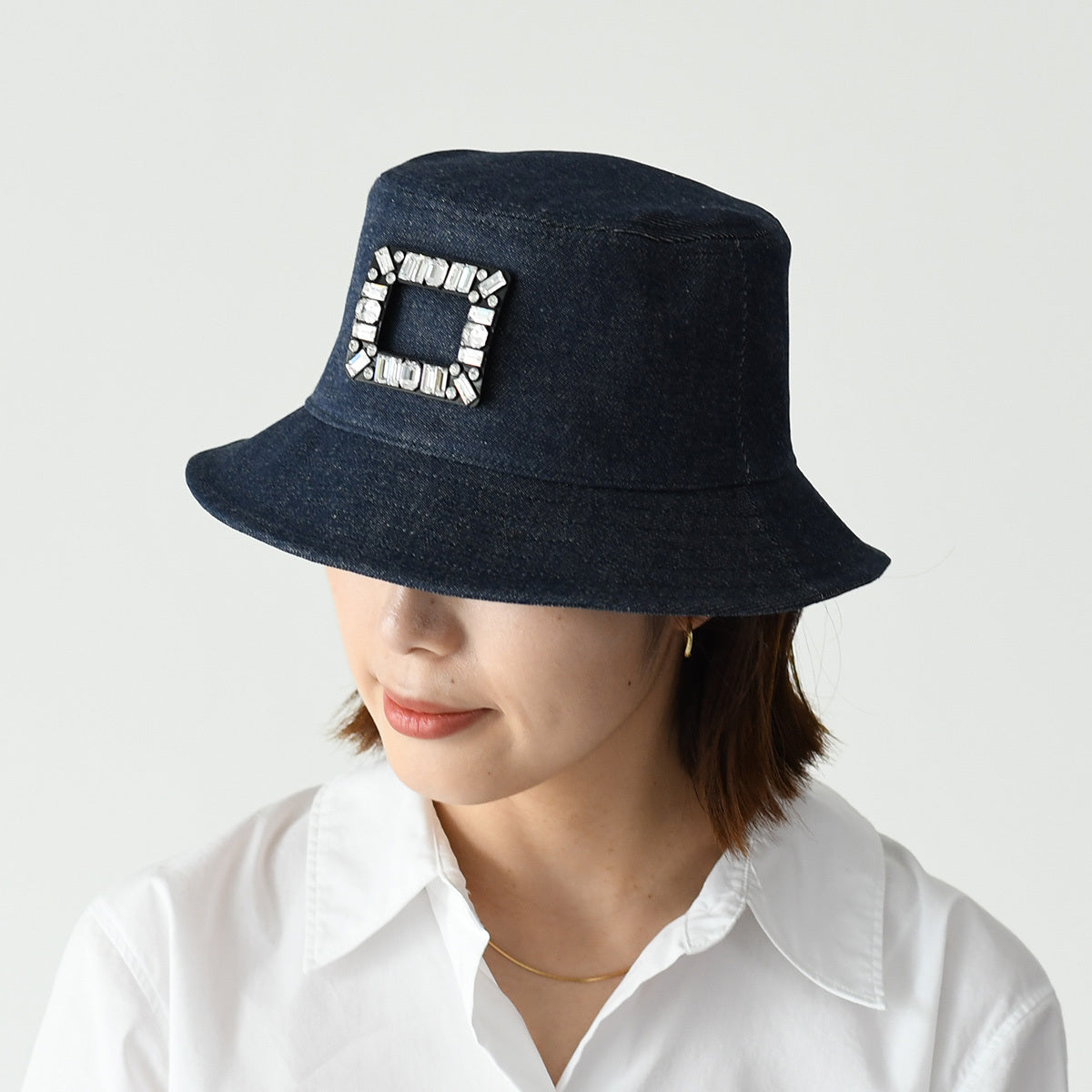 Roger Vivier VIV SKATE ビジュー バケットハット