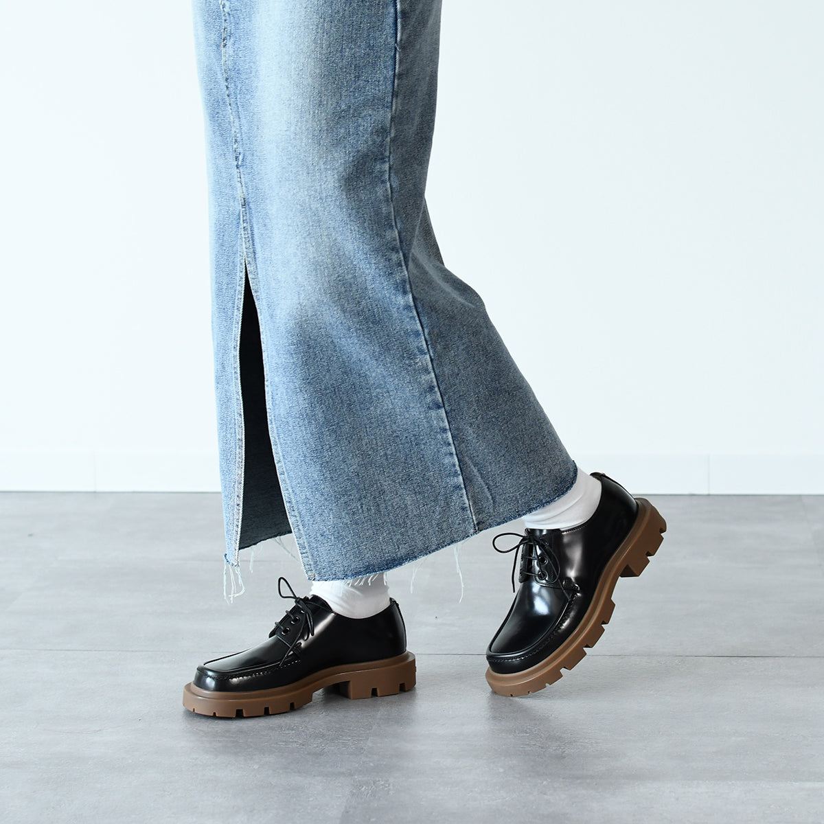 MAISON MARGIELA IVY レザー ダービーシューズ