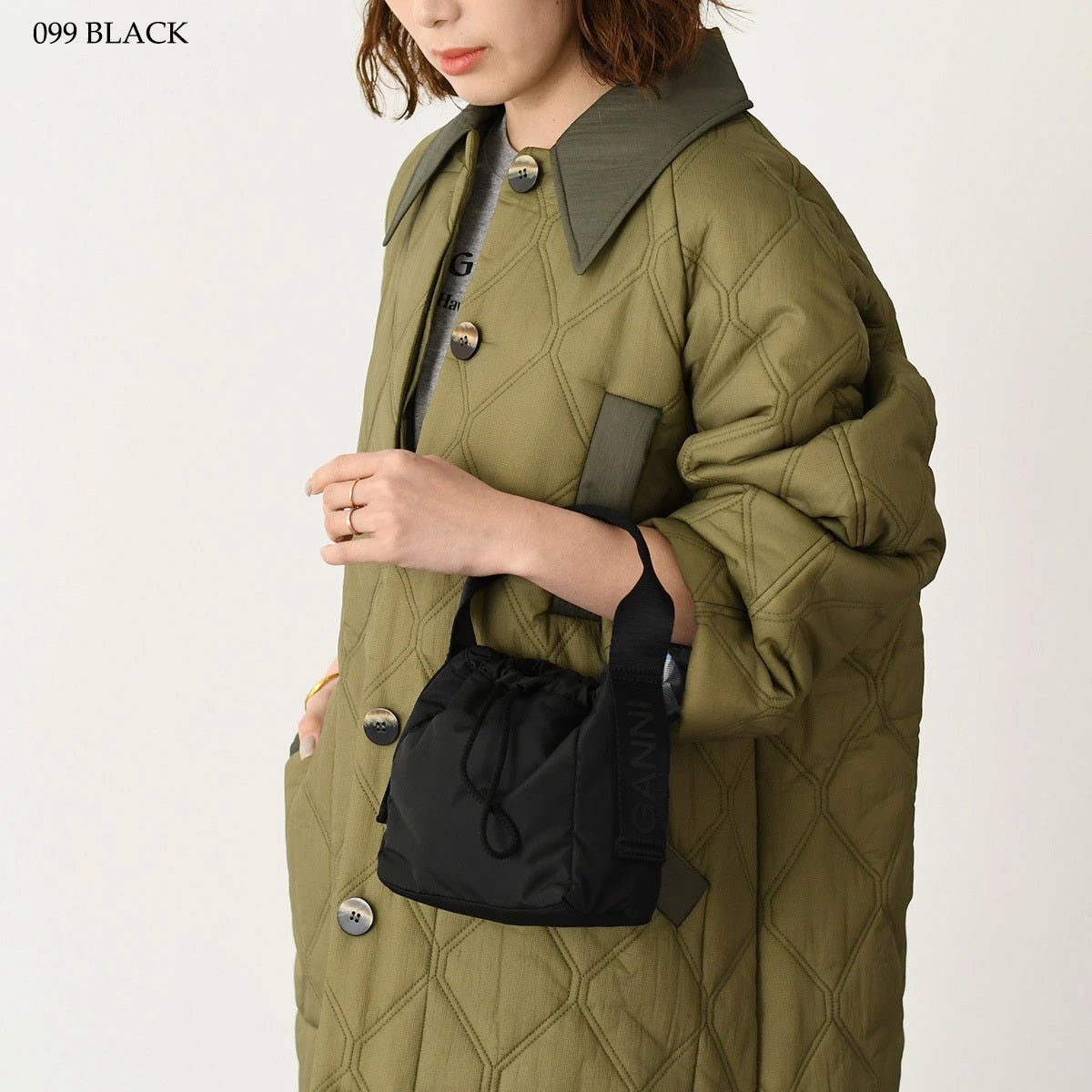 GANNI 테크 파우치 백 