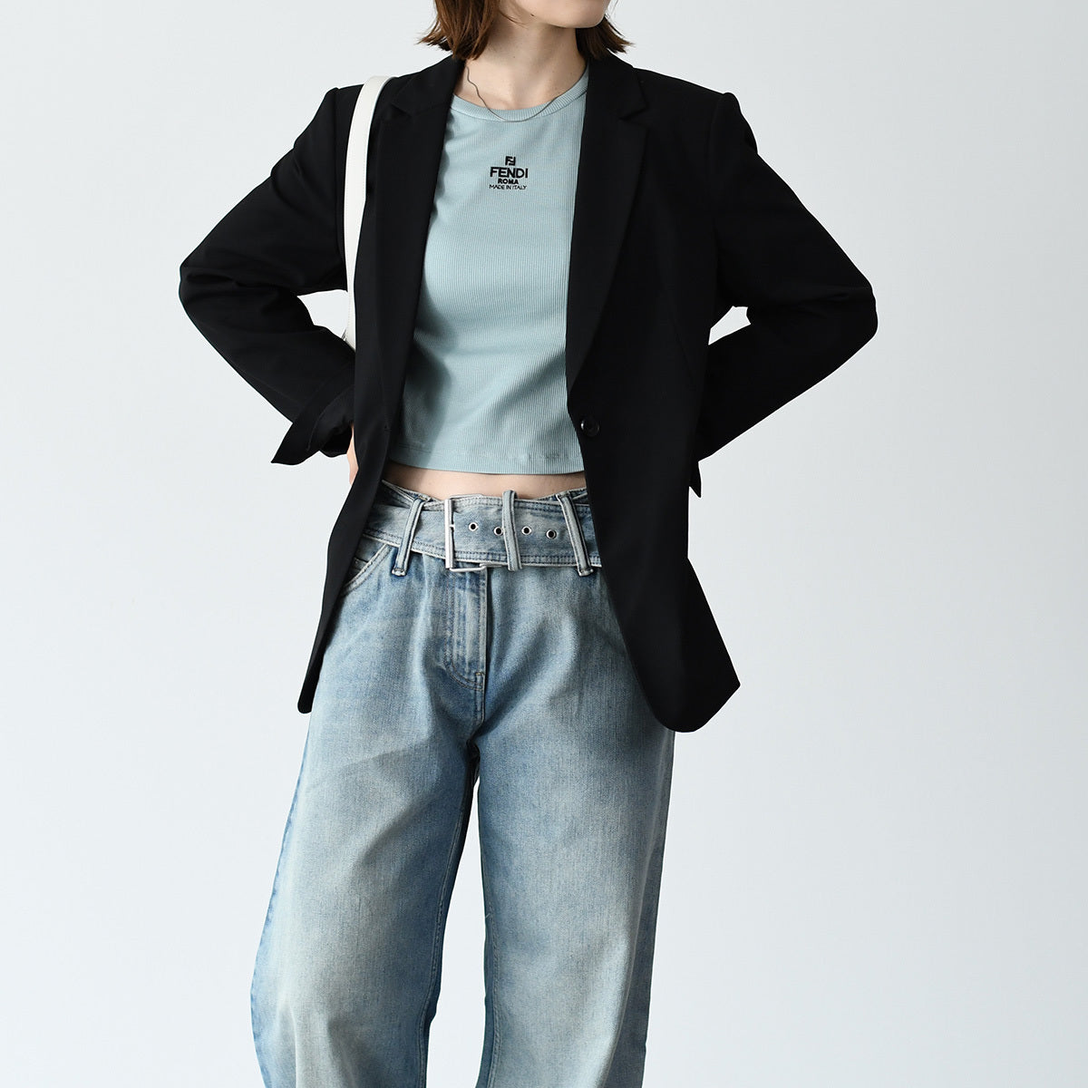 ACNE STUDIOS リラックスフィットジーンズ