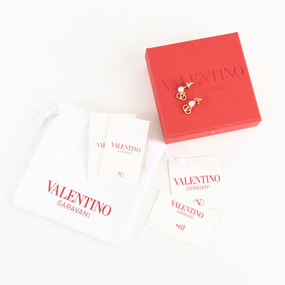 VALENTINO Vロゴ シグネチャーメタルxパール ピアス