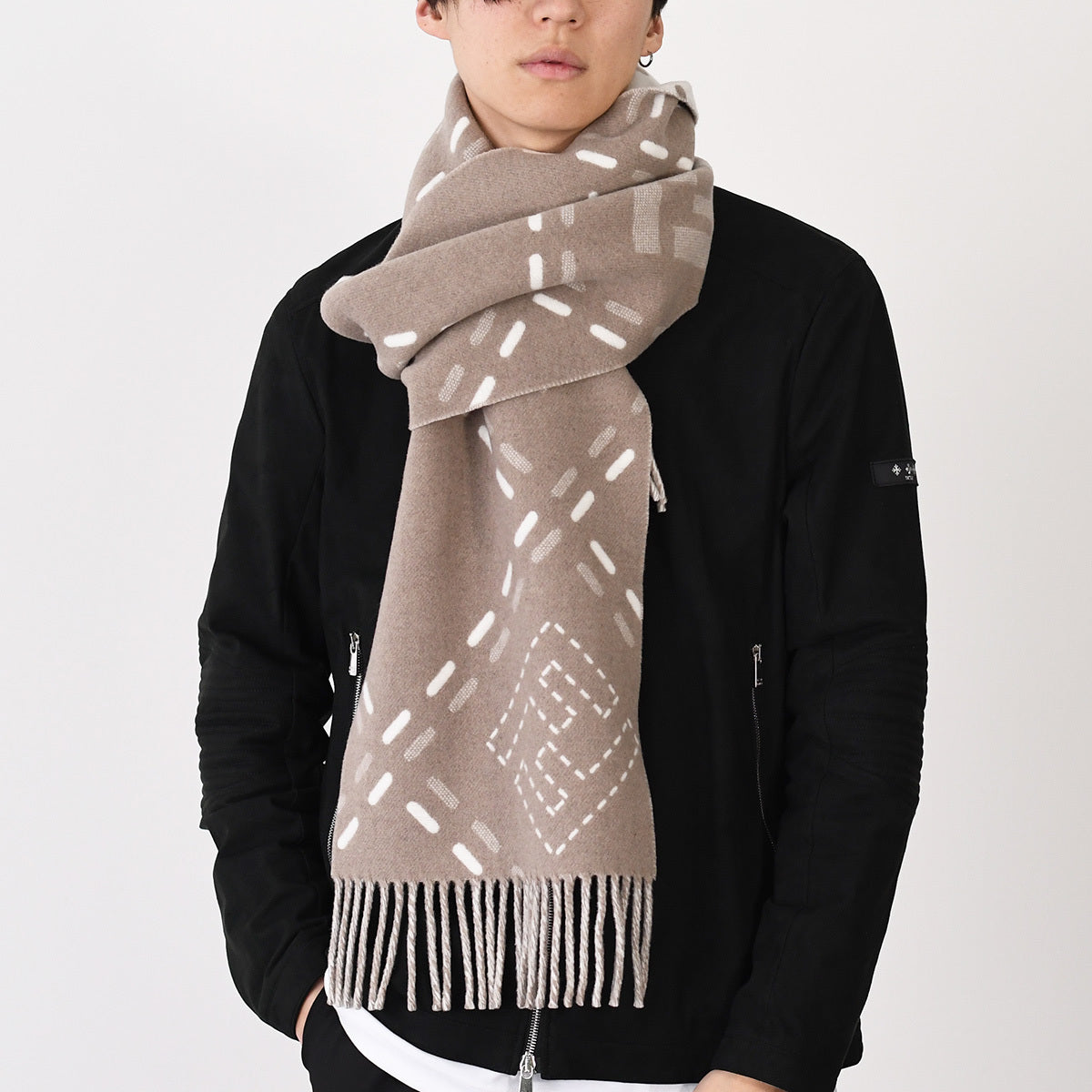 FENDI scarf 