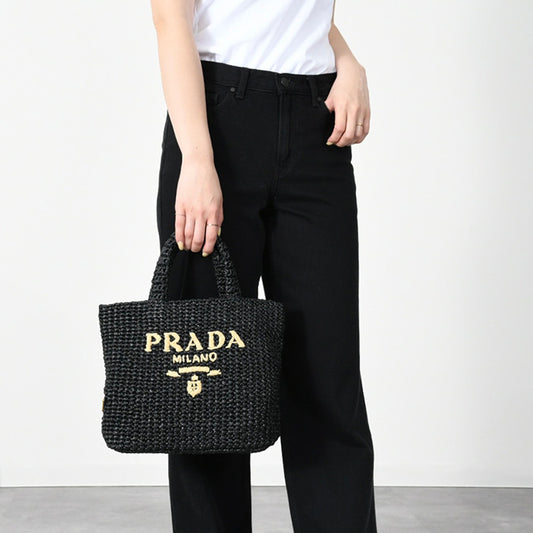 PRADA クロシェバッグ