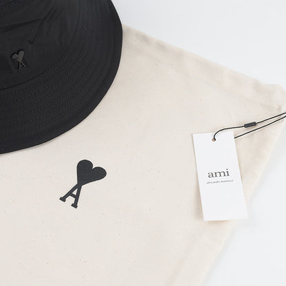 AMI PARIS 뒤집을 수 있는 버킷 모자 