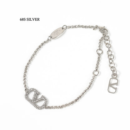 VALENTINO Vロゴクリスタルブレスレット