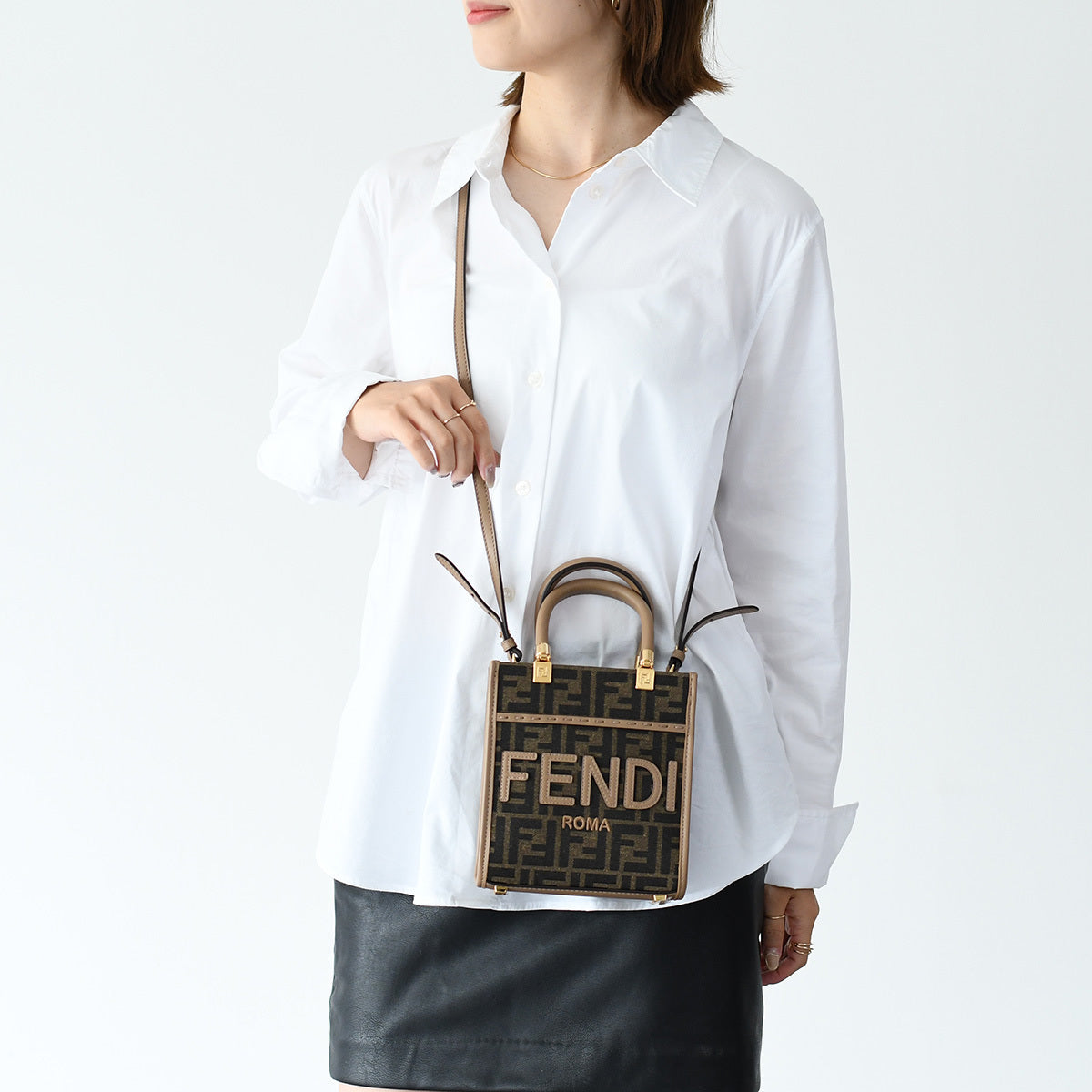 FENDI サンシャイン ショッパー スモールミニバッグ