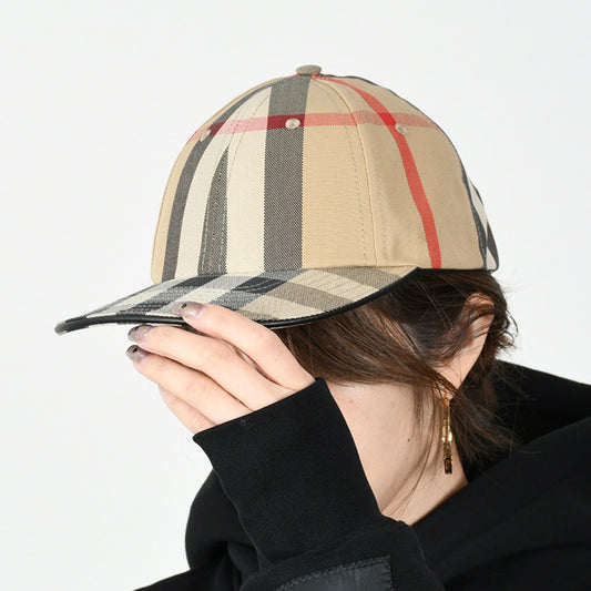 BURBERRY ヴィンテージチェックキャップ