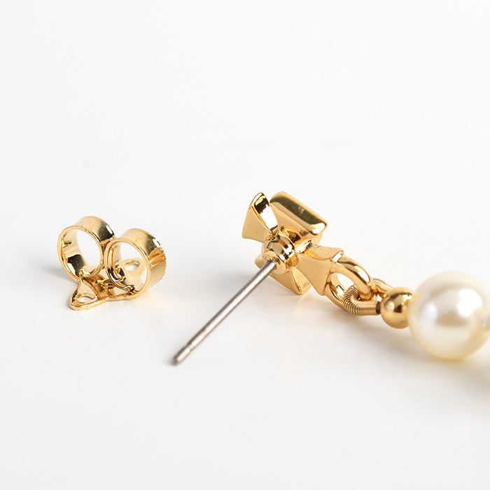 Vivienne Westwood BROKEN PEARL 피어싱 