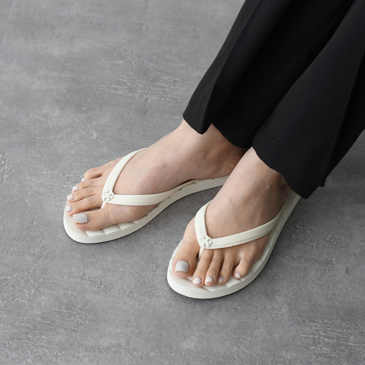 TORY BURCH Kira Beach Sandals 