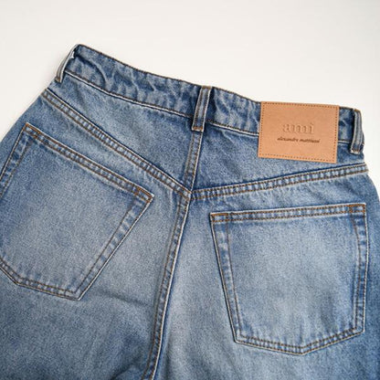 AMI PARIS AMI DE COEUR アミパリス ウォッシュドデニム ラージフィット ジーンズ