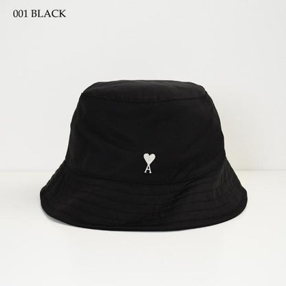 AMI PARIS AMI DE COEUR アミパリス Ami de Coeur スタッド ナイロン バケットハット