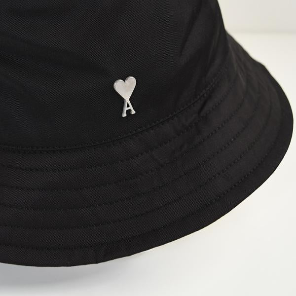 AMI PARIS AMI DE COEUR アミパリス Ami de Coeur スタッド ナイロン バケットハット