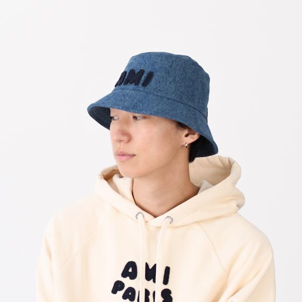 AMI ALEXANDRE MATTIUSSI Ami Paris 패치 워시드 데님 버킷 모자 
