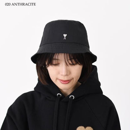 AMI PARIS Ami De Coeur バケットハット