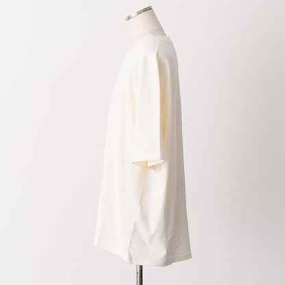 AMI PARIS エンボス Tシャツ