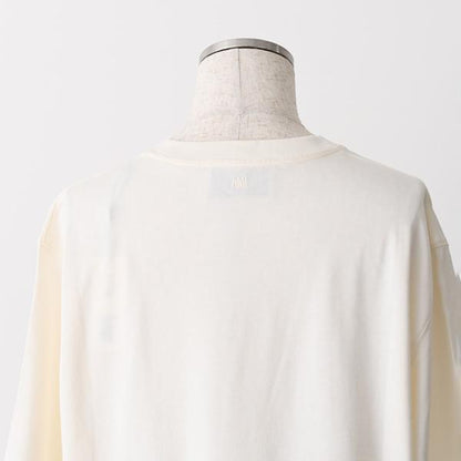 AMI PARIS エンボス Tシャツ
