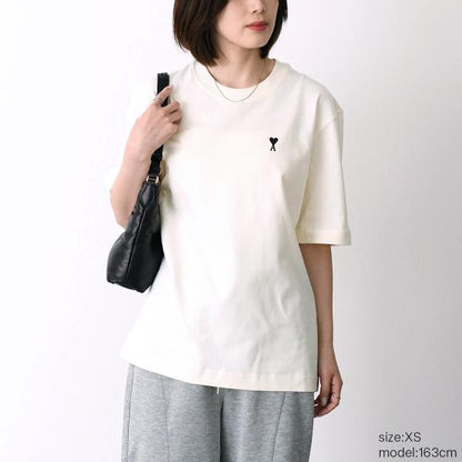 AMI PARIS AMI DE COEUR Place Des Victoires プリント ヘビーコットンジャージー Tシャツ